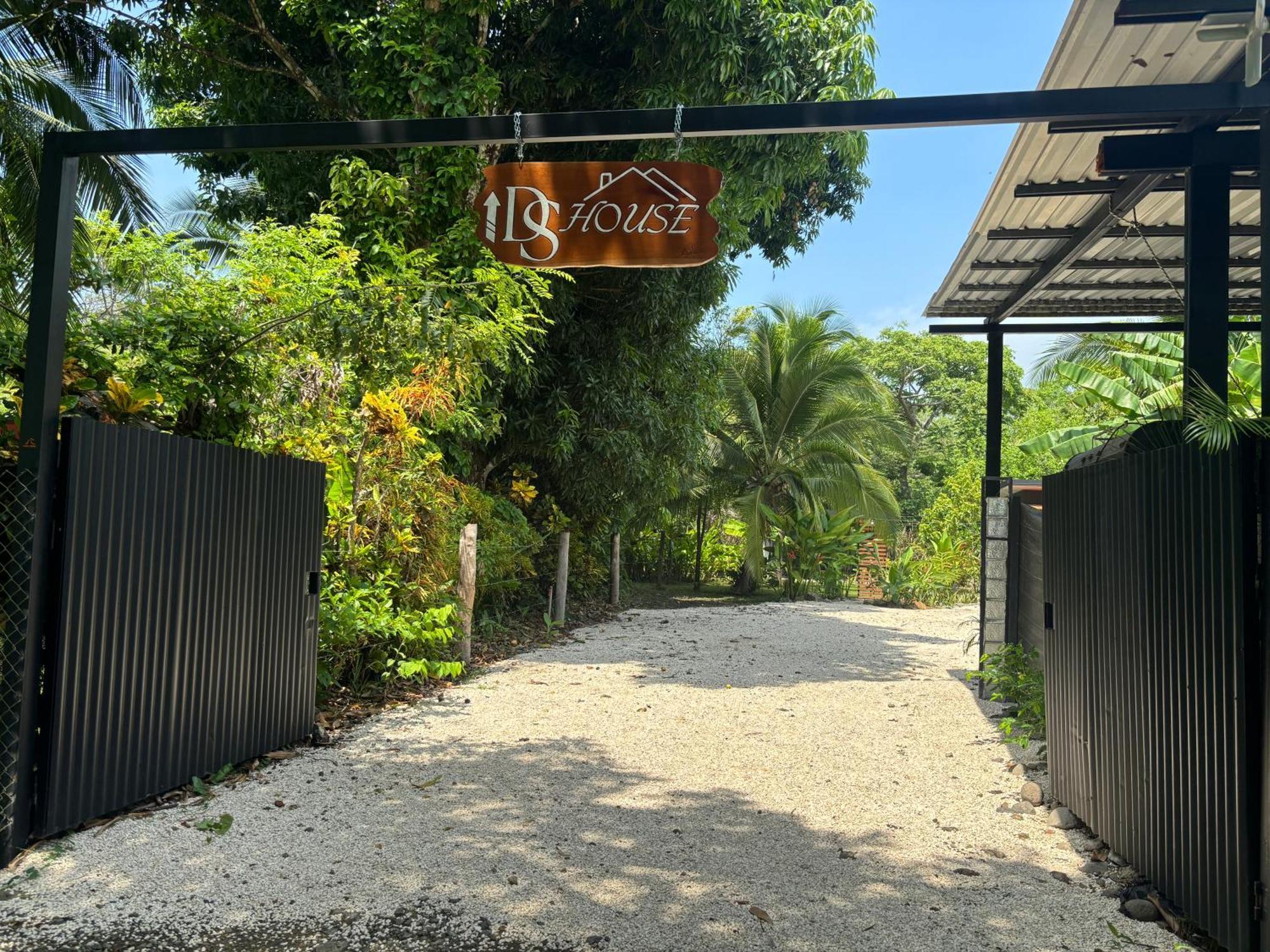 Ds House Hotel Cabuya  Exterior foto
